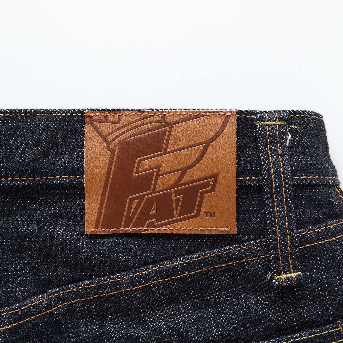 【未使用・タグ付き・完売品】FAT ジーンズ　セルヴィッチ　ブルー　TITCH z-F32420-PN02_75-1.jpg