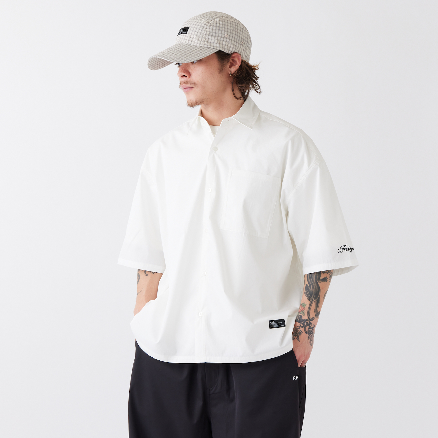 GIGACROP 詳細画像 WHITE 3