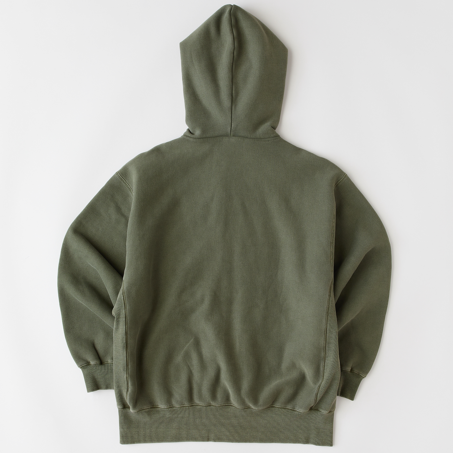 FADEMENT.OVER 詳細画像 OLIVE 2