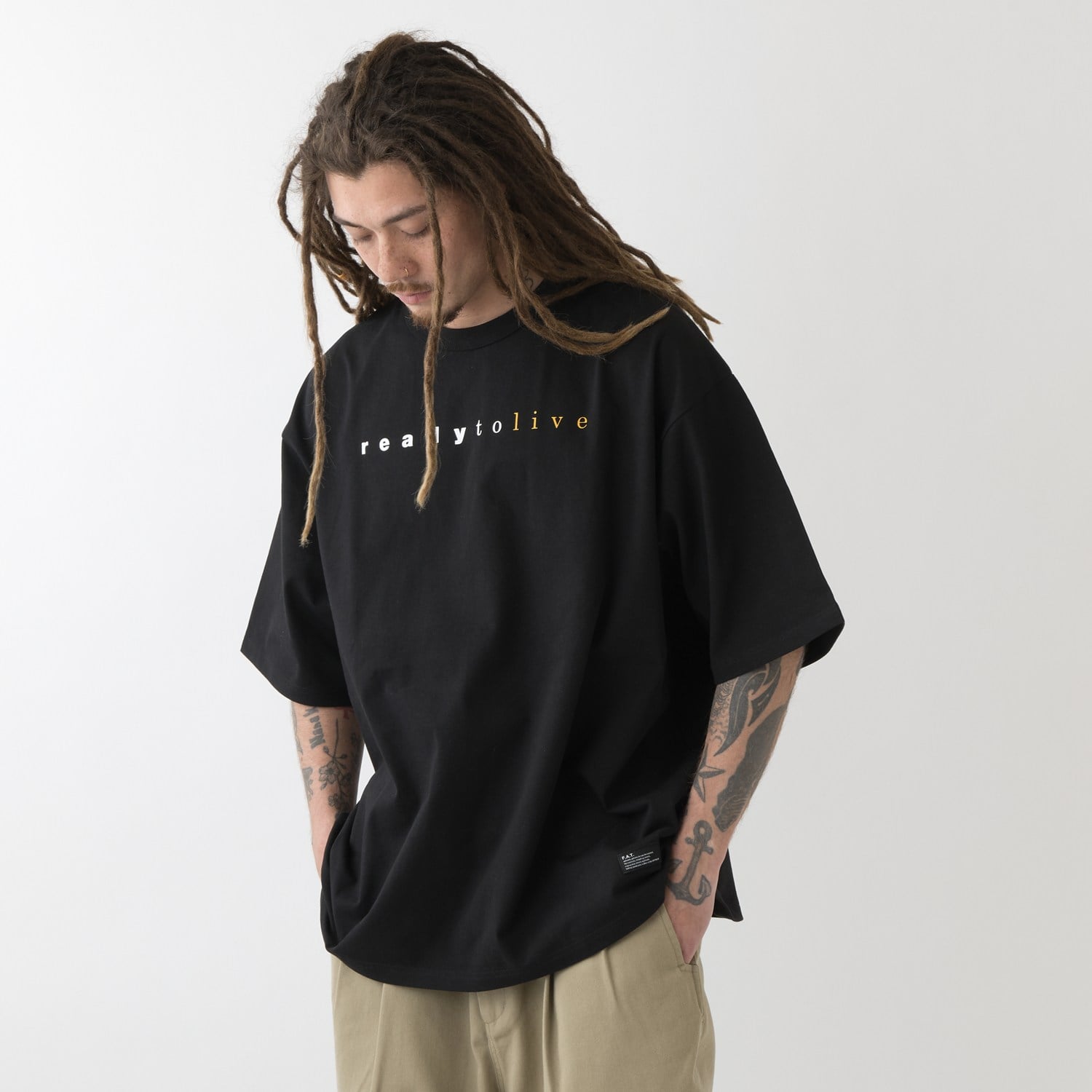 BIGGIee 詳細画像 BLACK 3