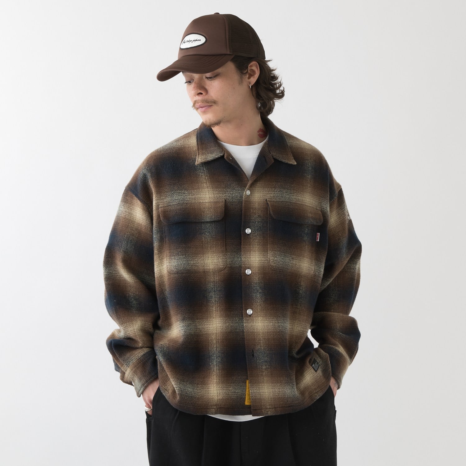 MAC SMOKE 詳細画像 BROWN 3